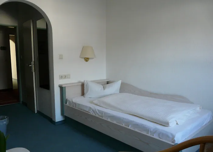 Roter Hahn - Hotell 3*