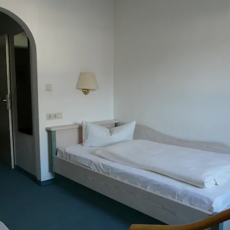 Roter Hahn - Szálloda 3*