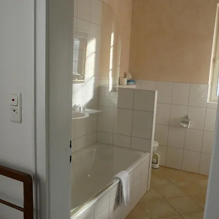Roter Hahn - Szálloda 3*